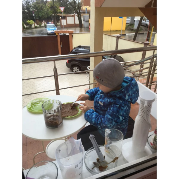 Preparing the dough in the fresh air, Sochi, 2019